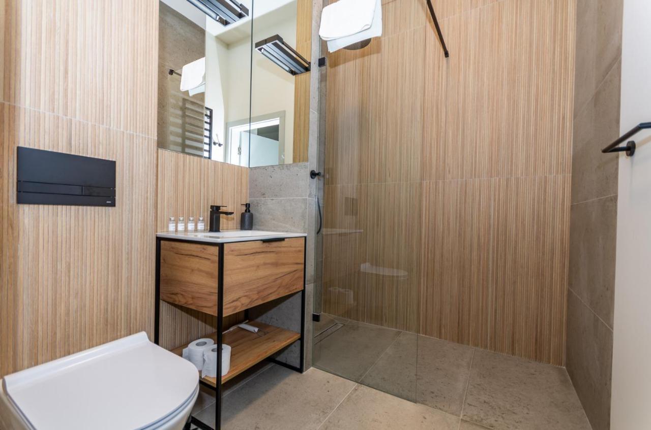 Inpoint Old Town Apartments Краков Экстерьер фото
